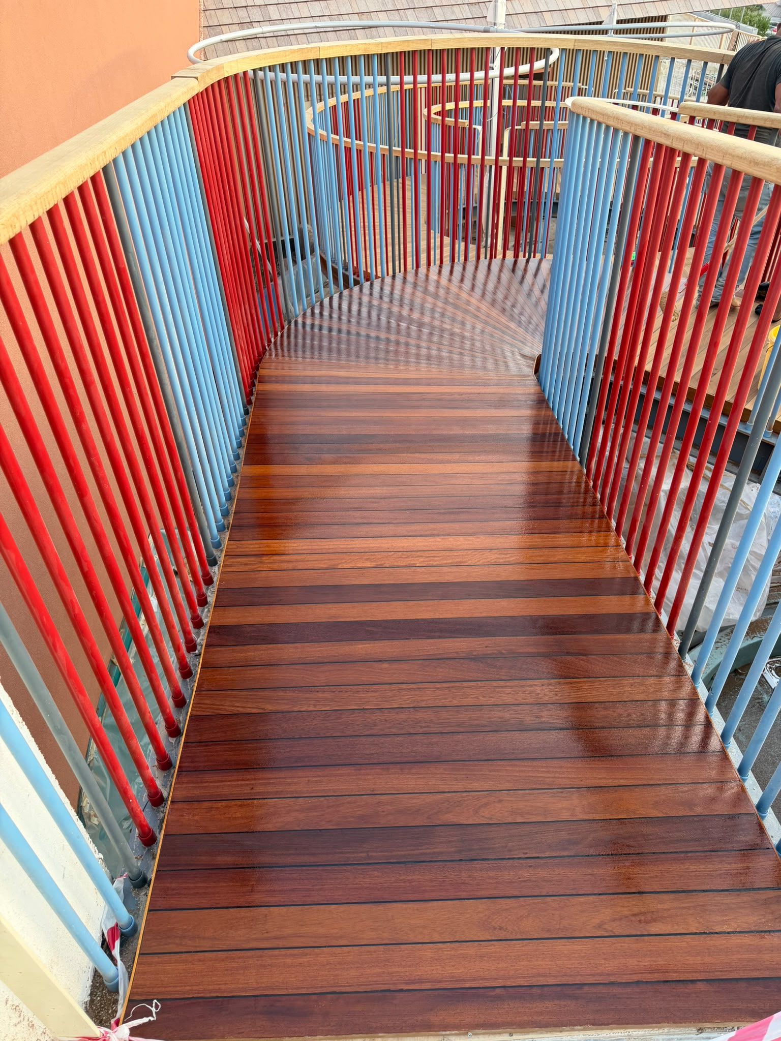 Geniş Açıklıklı Masif Ahşap Pergola & Gölgelik